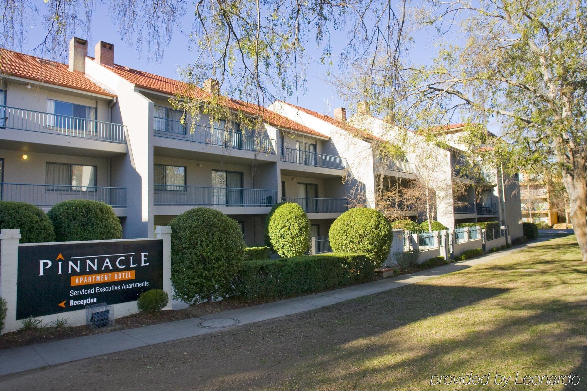 Pinnacle Apartments Canberra Exteriör bild